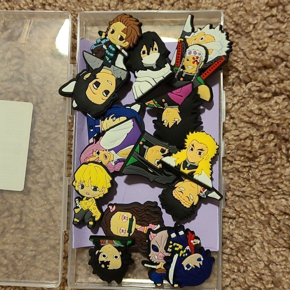 16 PC Anime Croc Jibbitz